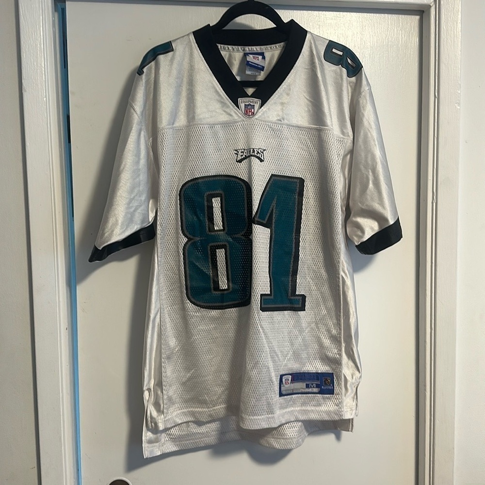 New note  tag NFL equipment, official Eagles #81 Owens football jersey men’s M